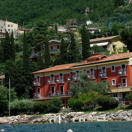 Menapace Hotel Torri Del Benaco