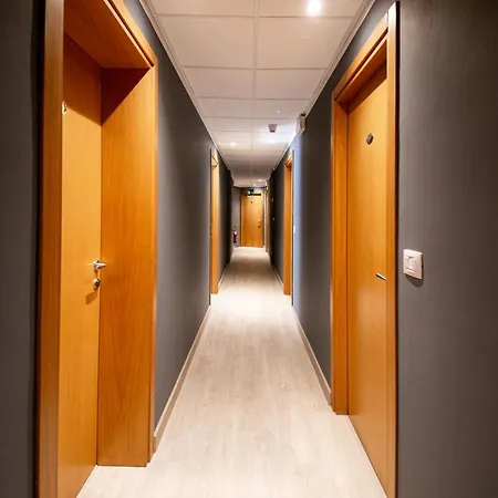 Menapace 3* Torri Del Benaco