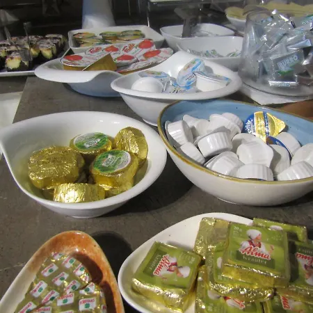 Menapace 3* Torri Del Benaco