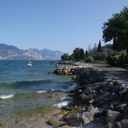 Menapace 3* Torri Del Benaco