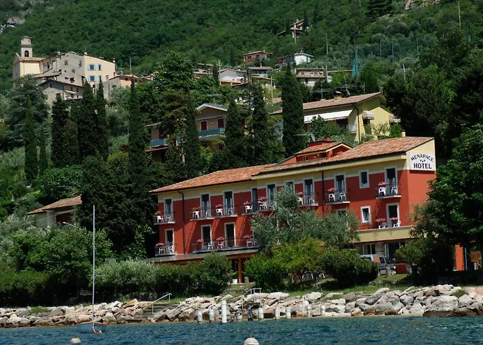 Menapace Ξενοδοχείο Torri Del Benaco